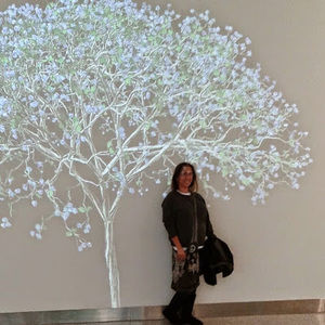 Meet your Posher, Ester